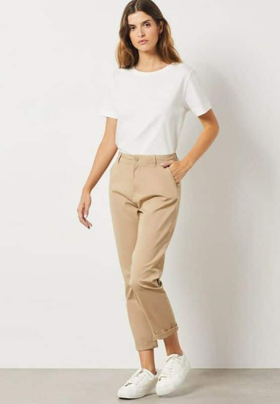 Quelle Morphologie Id ale Pour Un Pantalon Chino Femme Ronde 