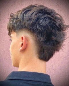 Burst Fade avec mohawk