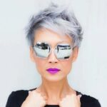 coupe de cheveux femme 60 ans avec lunettes