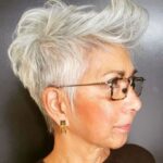 coupe de cheveux femme 70 ans avec lunettes