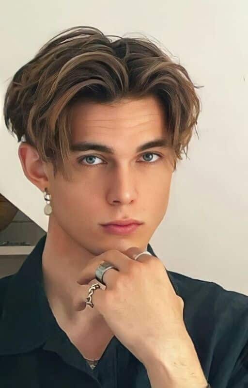 middle part homme