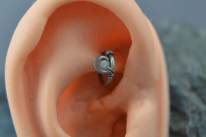 Idées piercing tragus