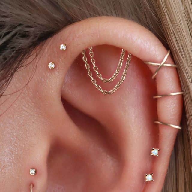 Piercing hélix style