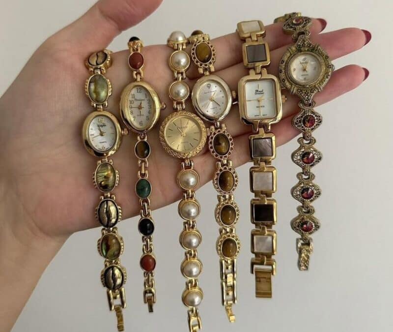 Le secret des bijoux vintage : comment les porter avec style aujourd’hui