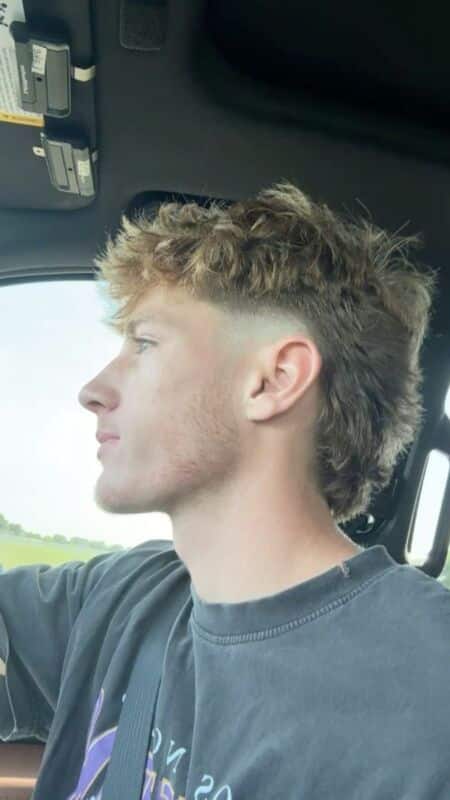 Adopter la coupe casquette
