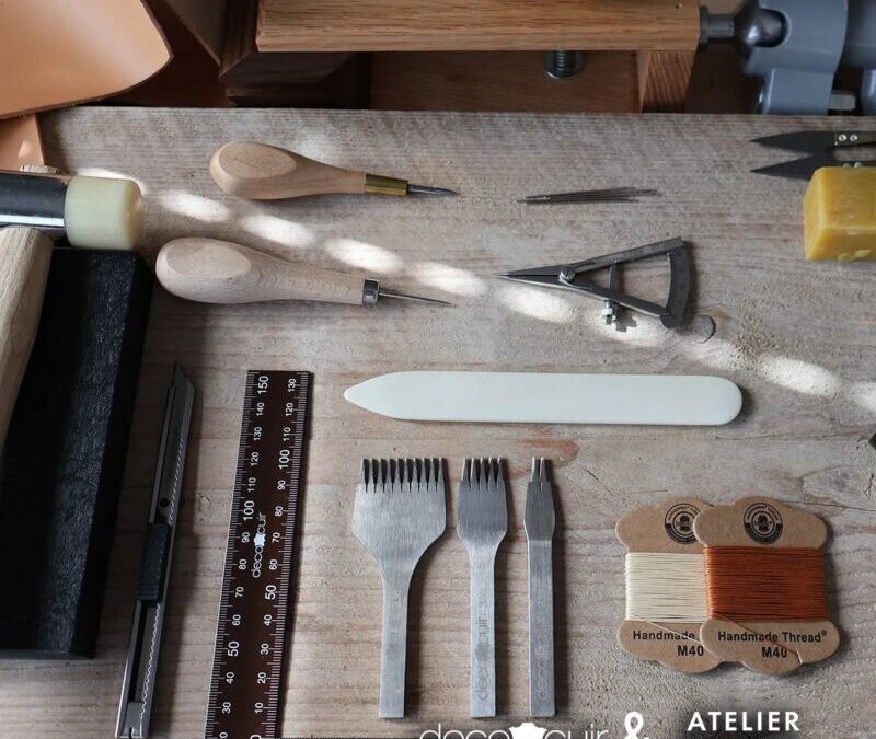 Les outils indispensables pour créer un sac en cuir sur-mesure