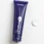 Soin nettoyant pour une routine visage simple